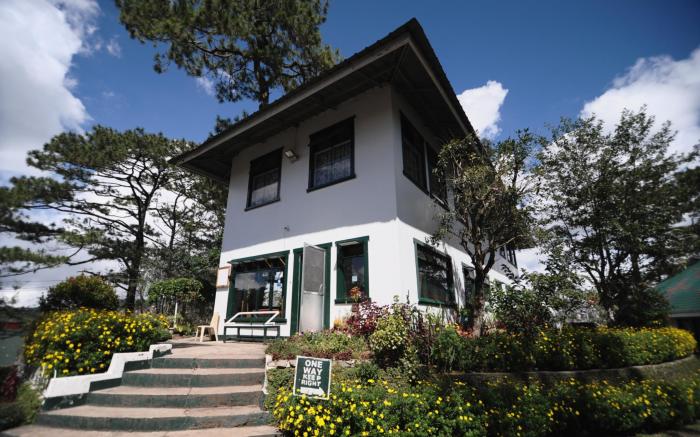 Pine Breeze Cottages