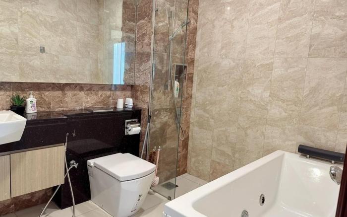 Couple sweet day Jacuzzi house