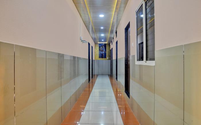 Hotel O Sai Sahara