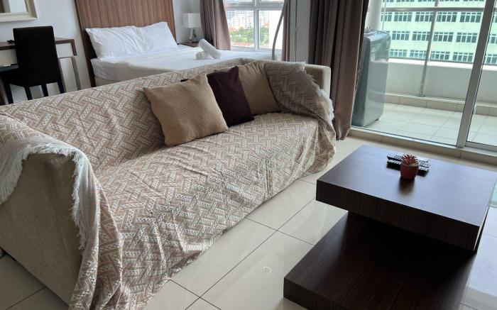 Georgetown Modern Mansion One Studio 2 Double Bed