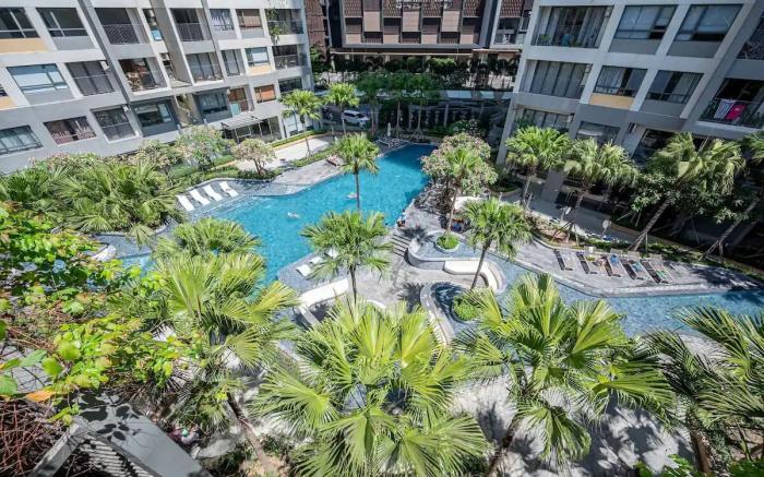 Cozy Masteri Apt nice Pool Gym BBQ near Landmark81