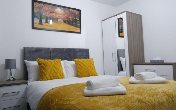3 Bed Semi - Sky n Netflix - Stadium & Attractions