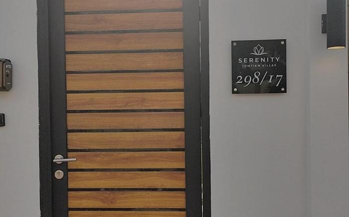 Zhongtian Beach Romantic Luxury High-End Villa with Five Bedrooms and Five Bathrooms