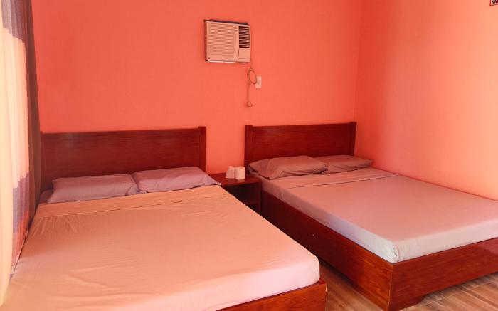 SAKIS INN 