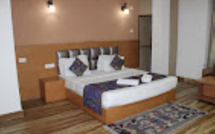 Goroomgo Twin Spring Gangtok