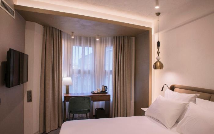 Smart and Simple Hotel Karakoy