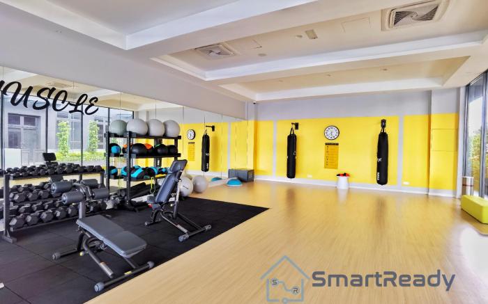 SR HOME- GRID Hello Kitty themed near Legoland