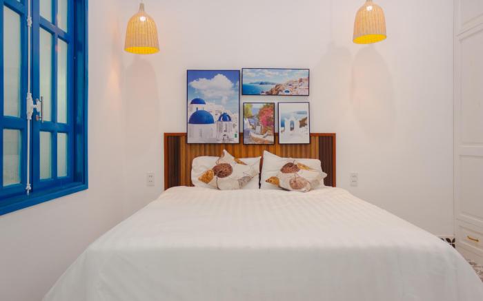 Bigphil Home - A Blue Cozy Home with peaceful vibe