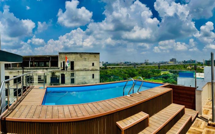 Hotel The Grand Oasis Greater Noida 