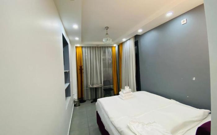 TAKSİM ACADEMİE HOUSE