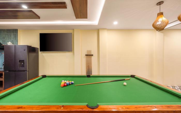 4BR 5BTH sauna & jacuzzi, billiard 5' My Khe beach