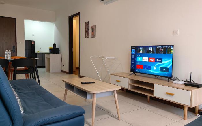 Near Airport|FreeParking|KAvenue|Family Room 6 Pax