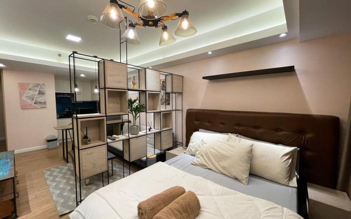 Contemporary Studio Unit at Abreeza Place 