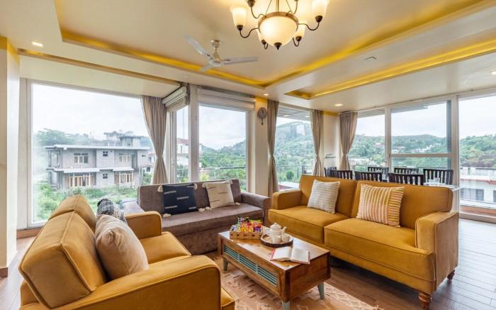 Alaya Stays  Rhapsody 3BHK Villa in Nainital