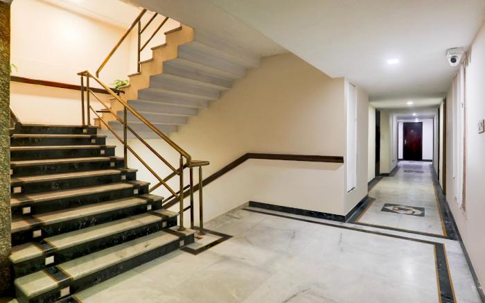 Super Townhouse Padav Square Gwalior formerly Hotel Shelter