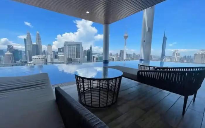 The Colony Infinity pool KLCC 2rooms X12