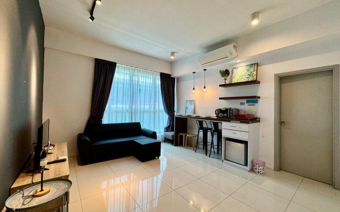 KK SUTERA AVENUE WT POOL OPP IMAGO 3BR 10px (109C)