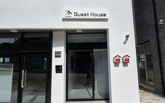 Incheon Airport Guesthouse L