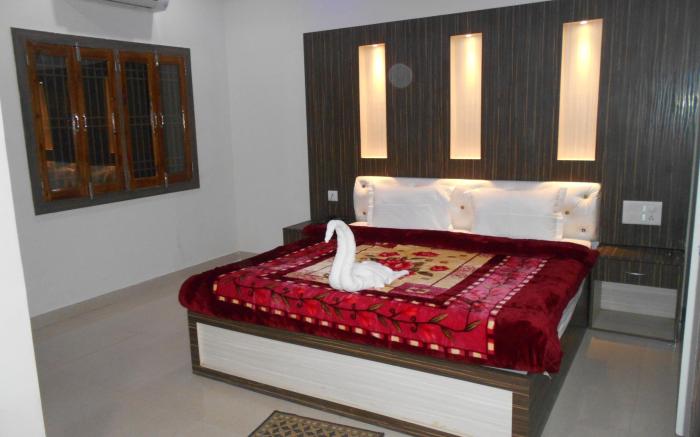 HOTEL AD ATITHI DWAAR ROBERTSGANJ 