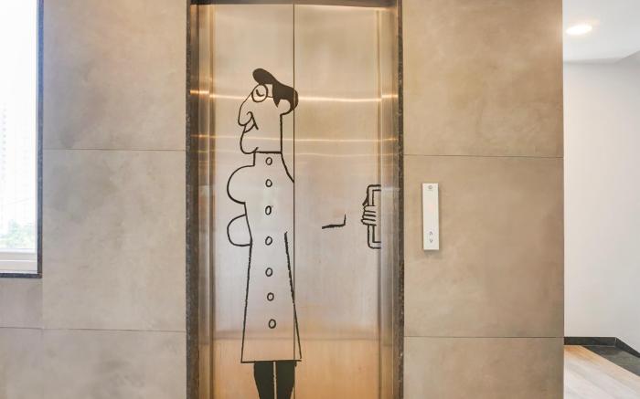 Super Townhouse Balewadi High Street