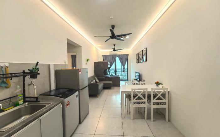 Summer Cozy Big Studio