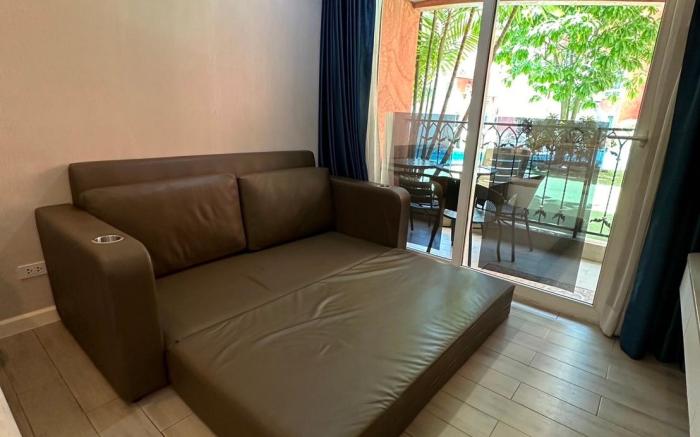 Seven Seas Condo with Pool Access by Som, 