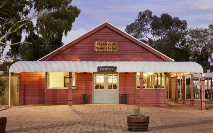 Outback Hotel