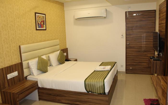 Hotel Vivan - Gandhinagar
