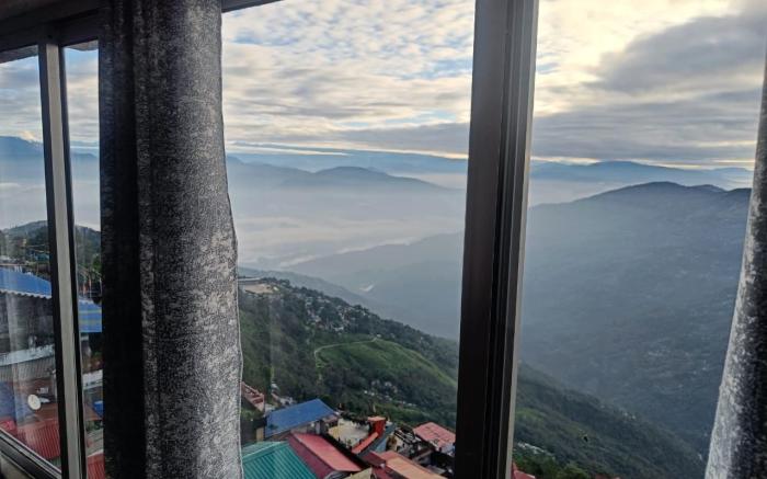 THE BHARAT EXPLORERS - HOTEL SAMJHANA