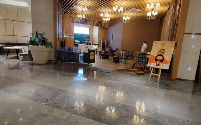 River View Studio Apartment in Noida