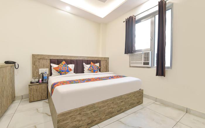 FabHotel Dev Palace