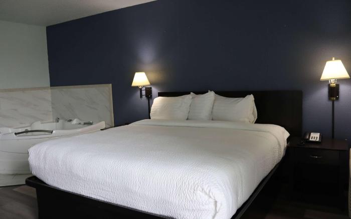 Travelodge by Wyndham Milwaukee