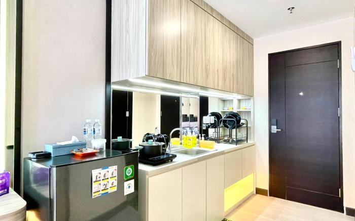 Citra plaza Nagoya, Alexandrite