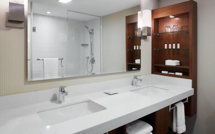 Delta Hotels by Marriott Kingston Waterfront