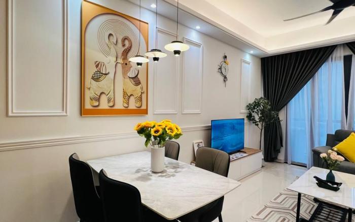 Stunning 2BRunit at R&F Seine Region by ANJU