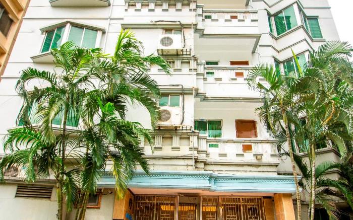 Laurel Hotels Ltd