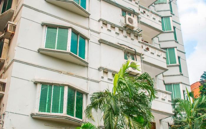 Laurel Hotels Ltd