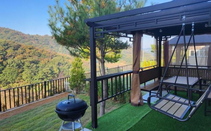 Yeoncheon Pori House Dog Pension