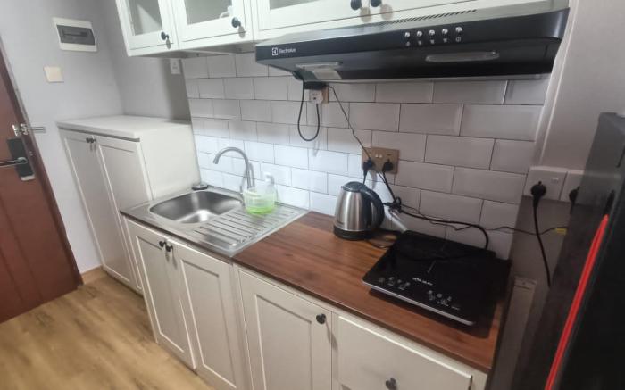 Keken 1 BR Pollux Habibie City View Top Floor