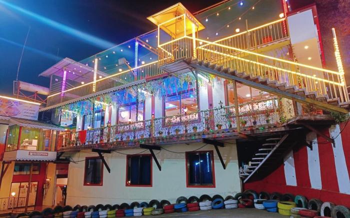 Saanjh Riverside Resort