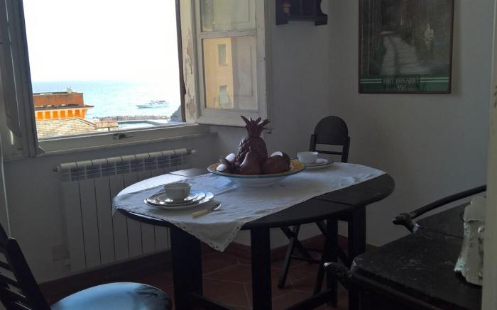 MONTEROSSO  VILLA FERRARI