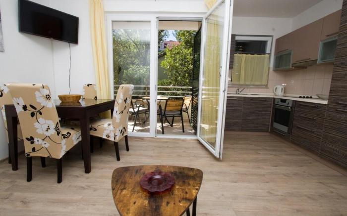 Cute Apt Vano Beach