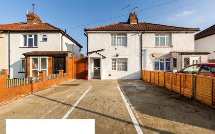 Cosy private Flat in London| Free parking