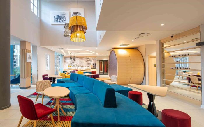 Hampton by Hilton Sandton Grayston