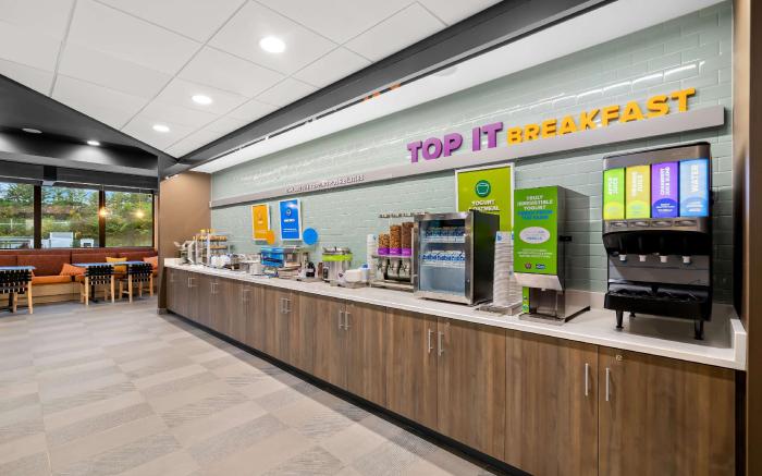 Tru by Hilton Lexington