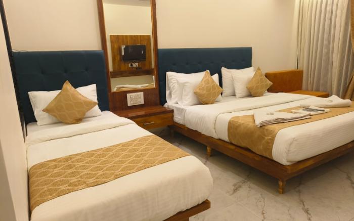 Nisarga Lake Resort,Tapola