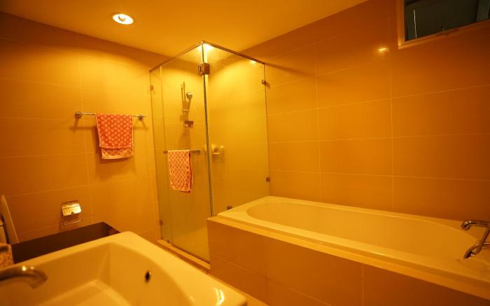 Belle Grand Condo Rama 9 with 3 bedrooms 101sqm