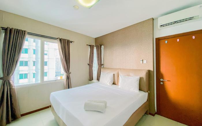 Comfort Living 3BR @Thamrin Residence By Travelio