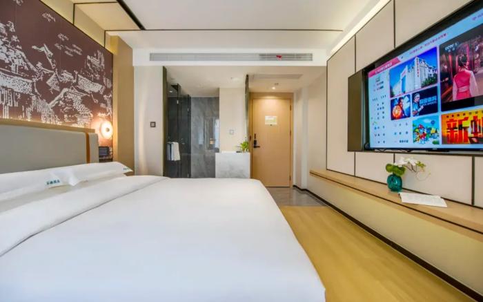 Yiwu Baide Theme Hotel