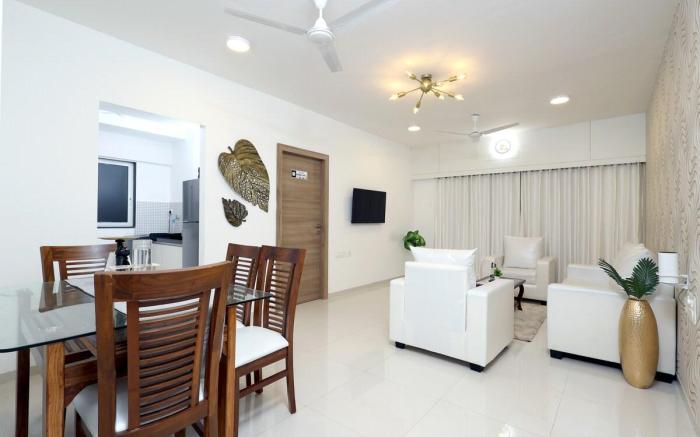 Business-Friendly 2BHK in JB Nagar, Andheri 